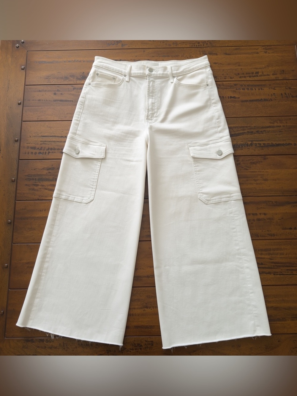 MOTHER The Undercover Cargo Sneak Jeans Wide Leg Cream Puff 32